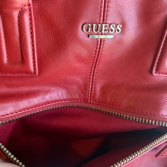GUESS | Red Satchel Purse 👜 - Picture 3 of 6